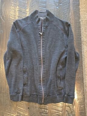 Kirkland Signature Navy Zip-Up Sweater with Red Logo Accent